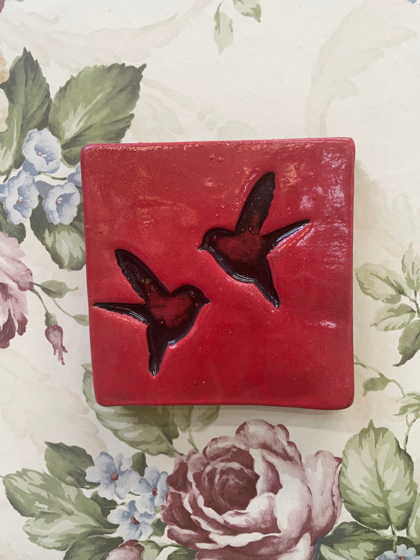 Red Double Bird Tile
