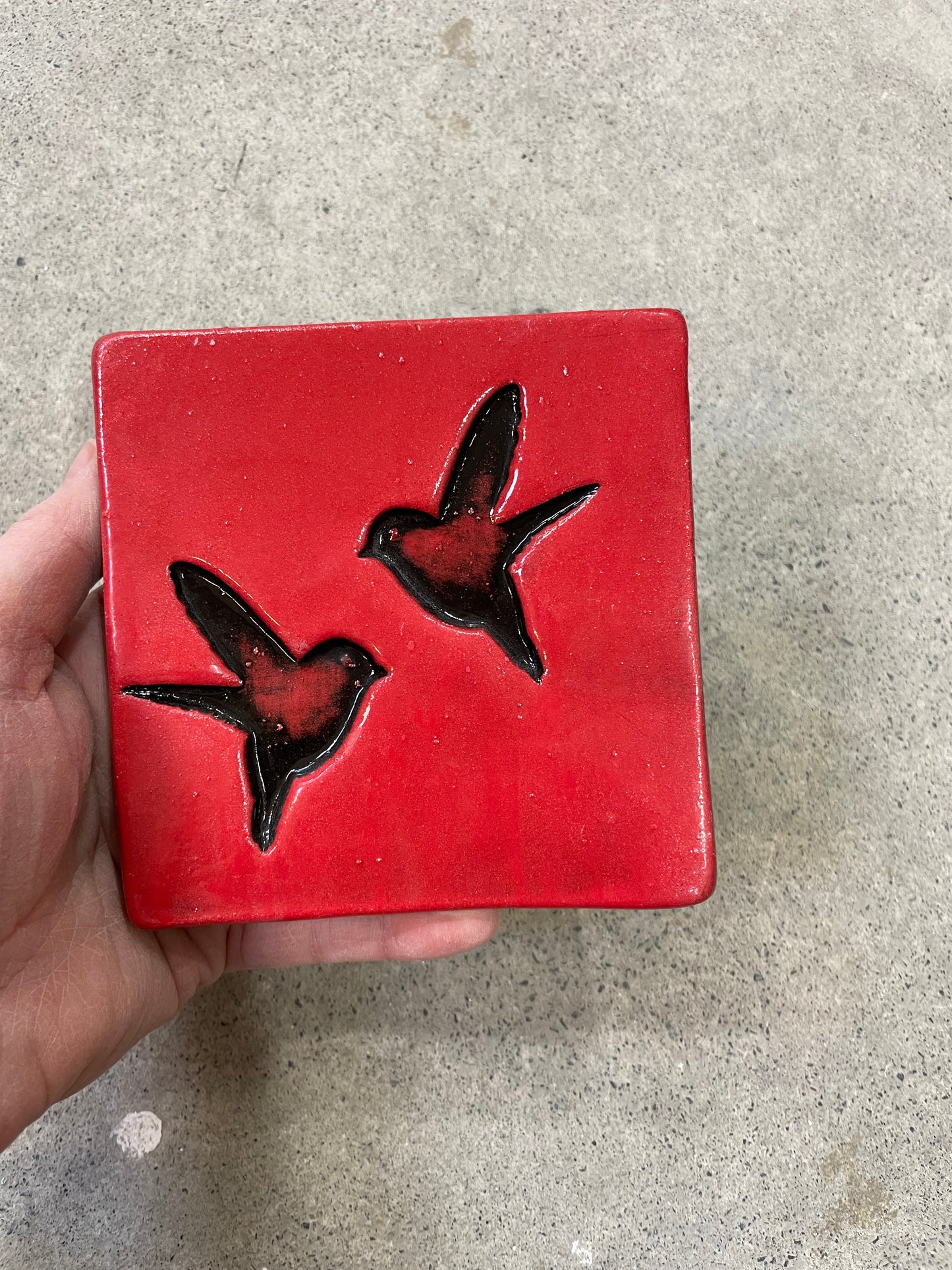Red Double Bird Tile