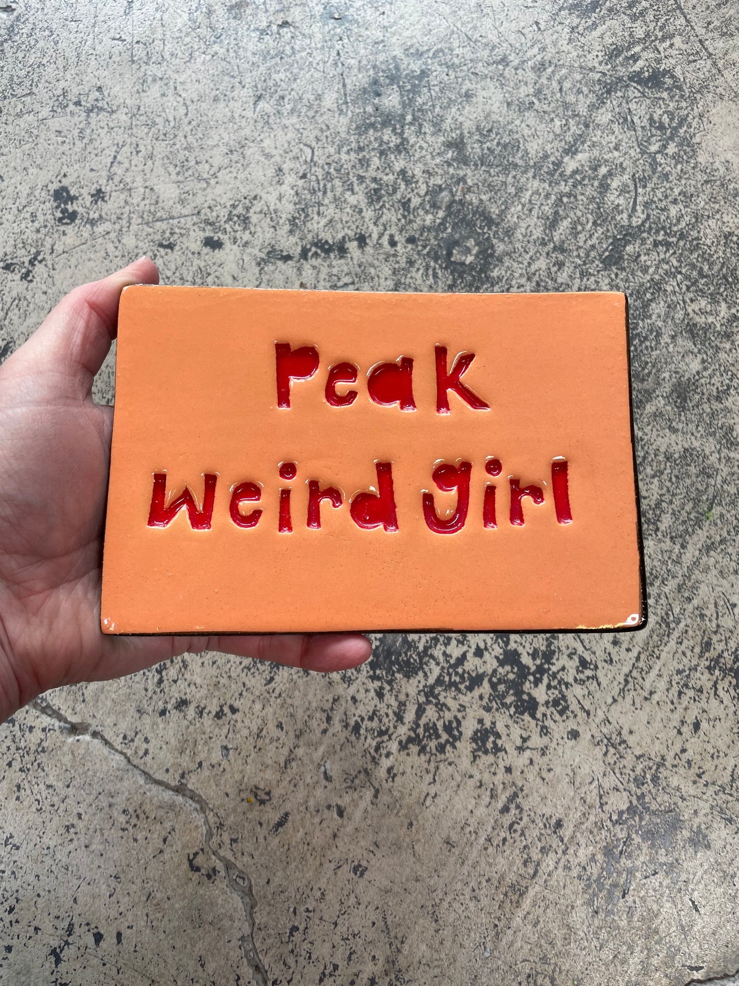 Peak weird girl tile