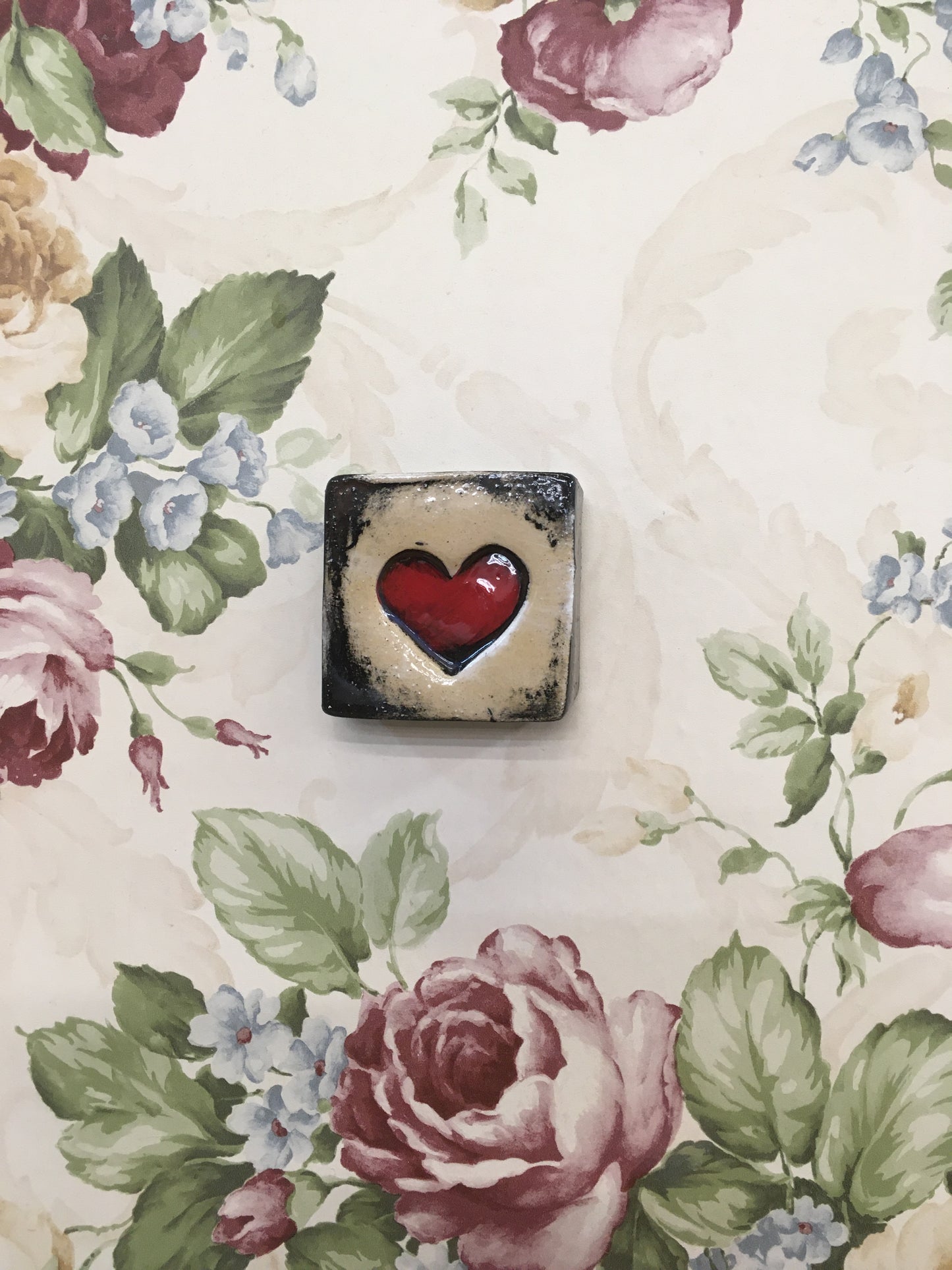 Large heart cube