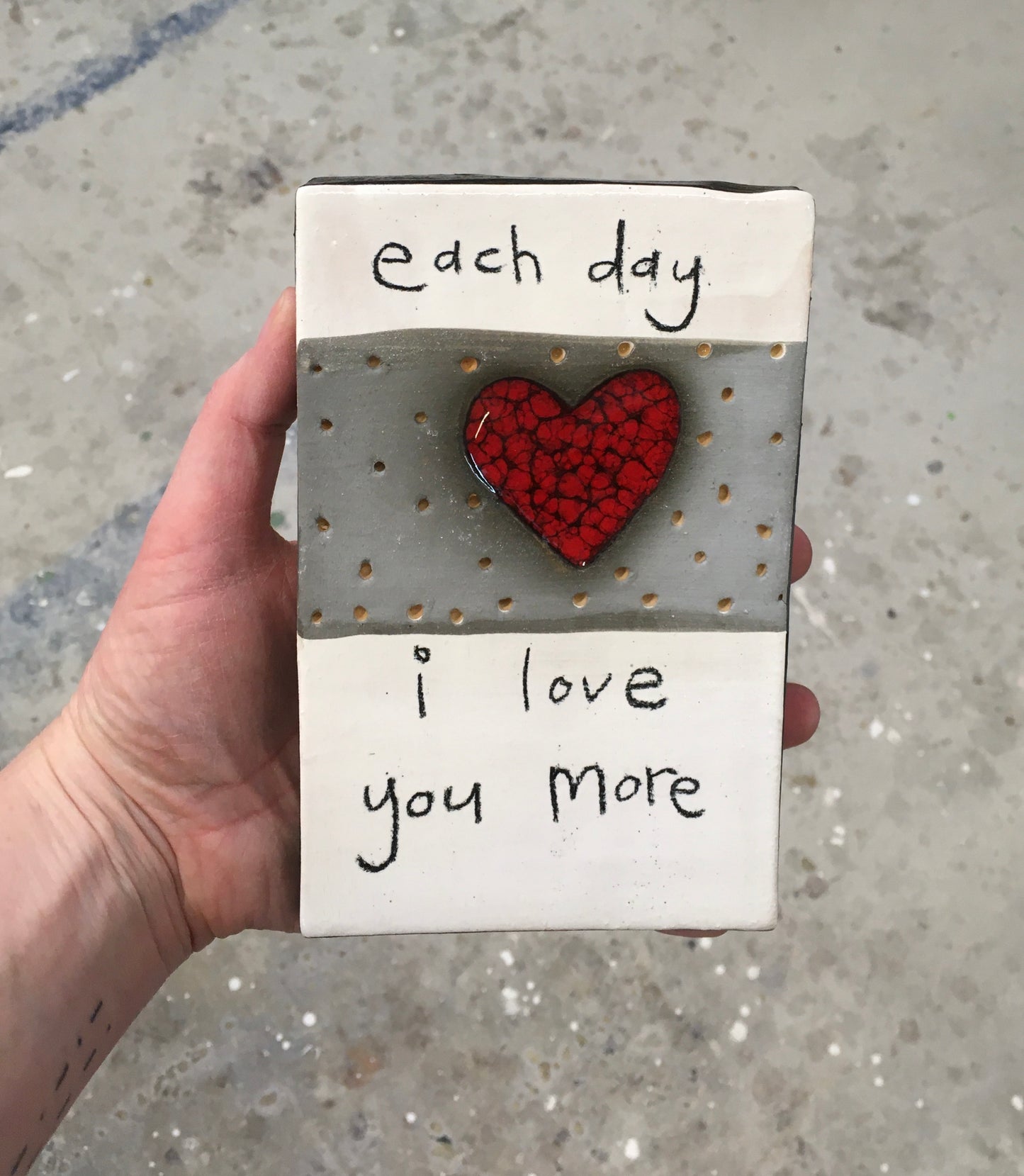 Each day I love you more tile