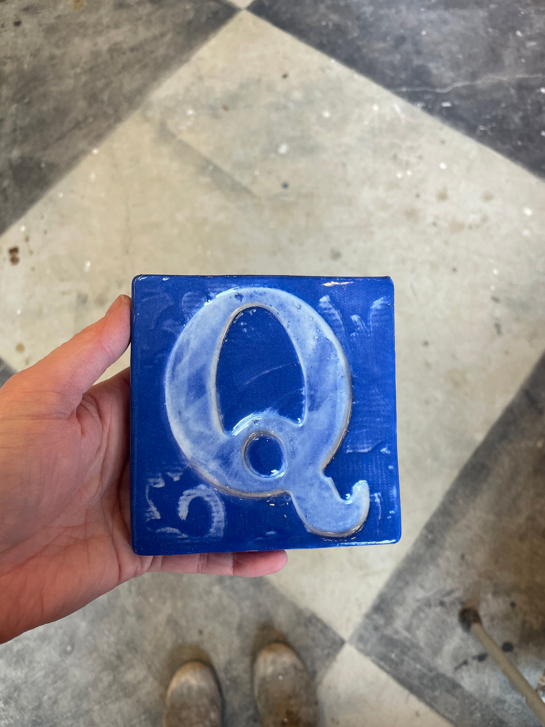 Letter Q ceramic tile