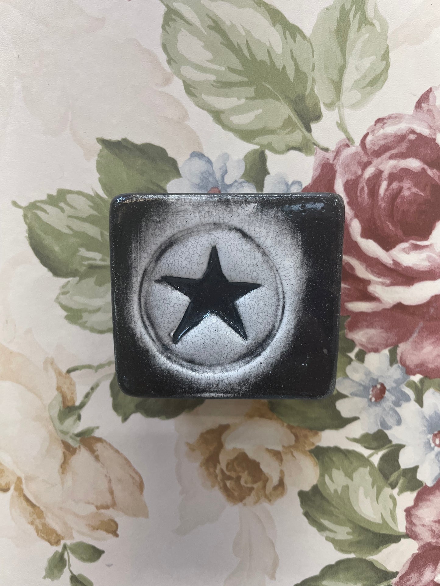 Star  Ceramic Cube