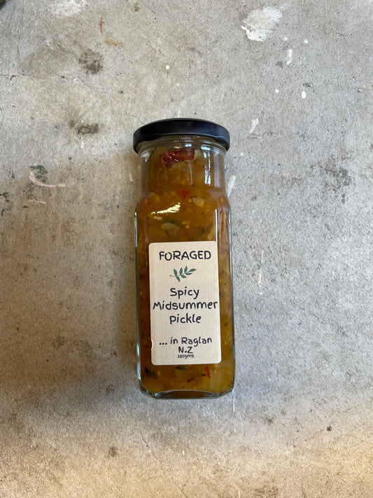 Spicy Midsummer pickle