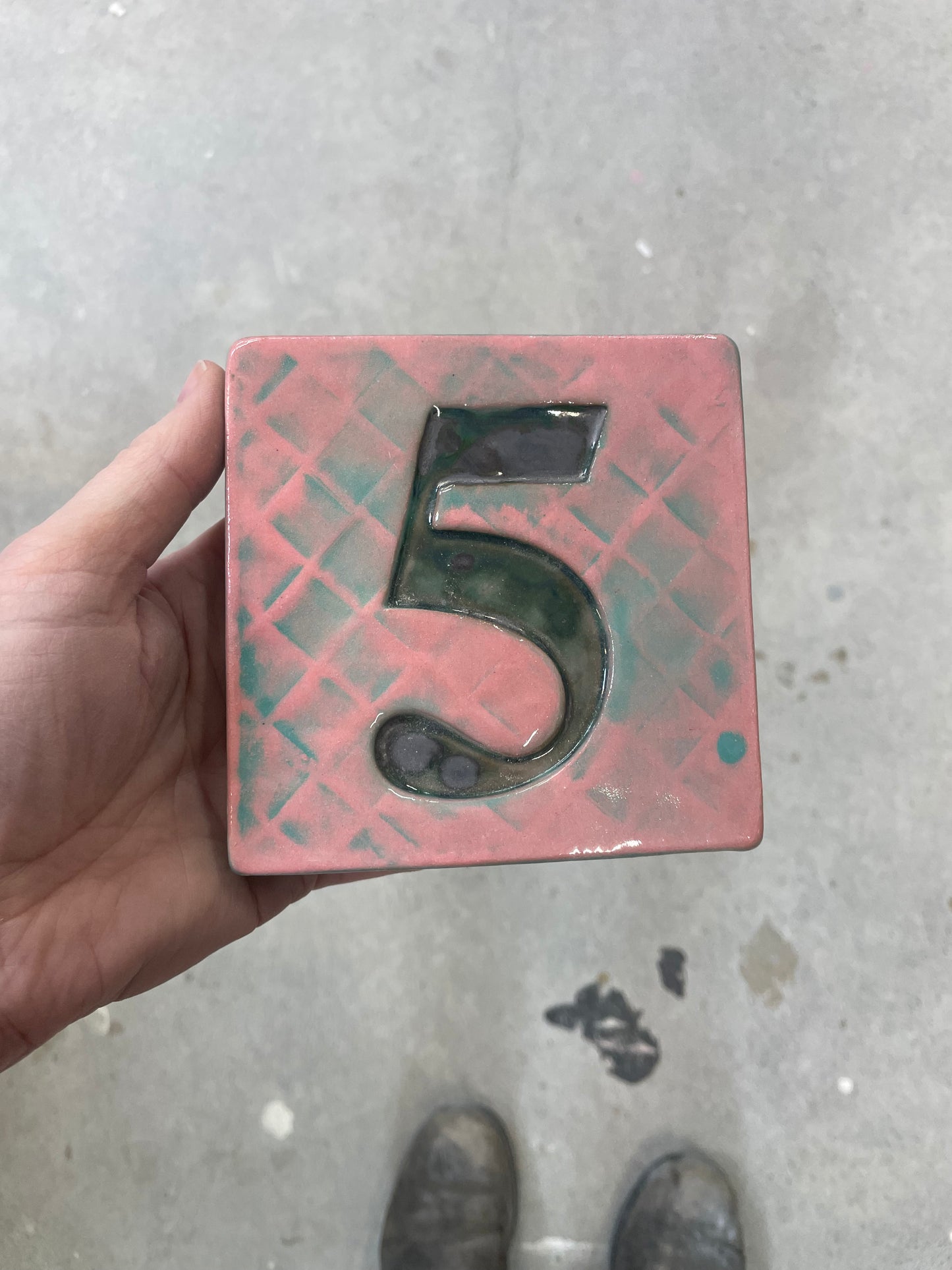 Number 5 ceramic tile