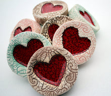 Load image into Gallery viewer, ceramic brown lace heart pebble
